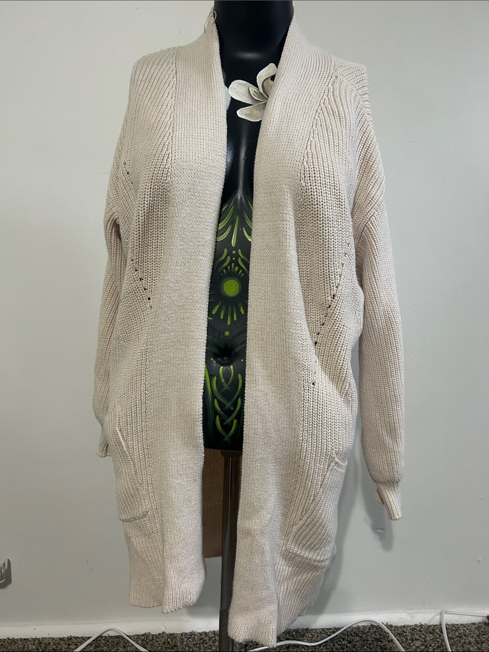 Universal Thread Cream Open-Front Knit Cardigan